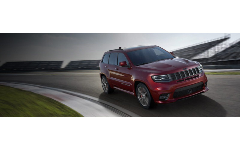 Jeep Grand Cherokee: Excelență în lux și performanță off-road